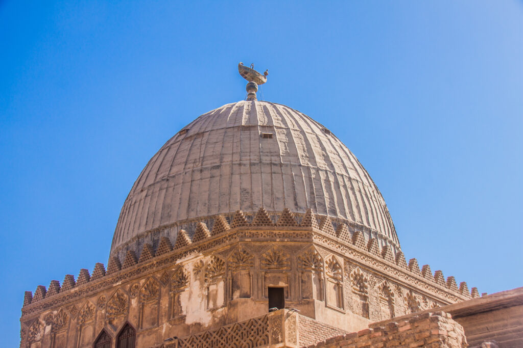 Raising Imam Al-Shafi’i on the Prophetic Path